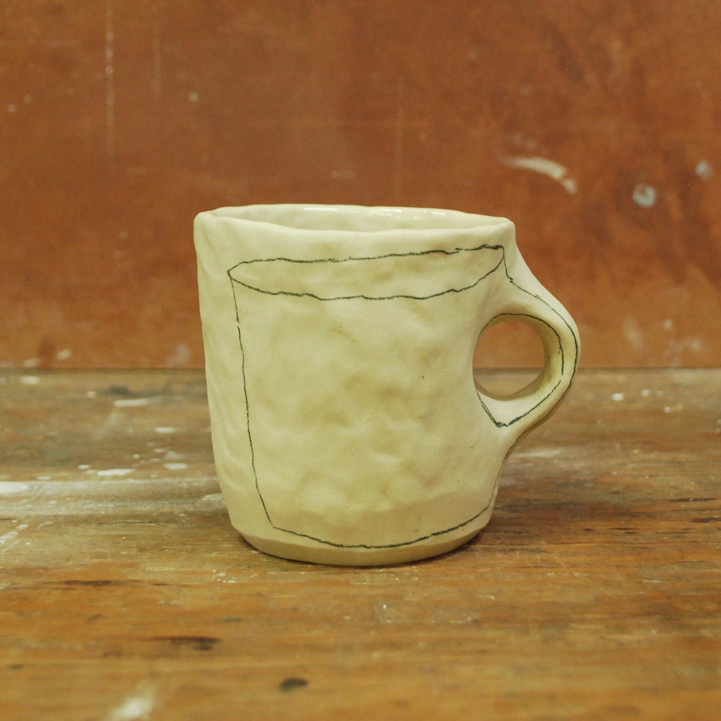 a drawing (a mug)