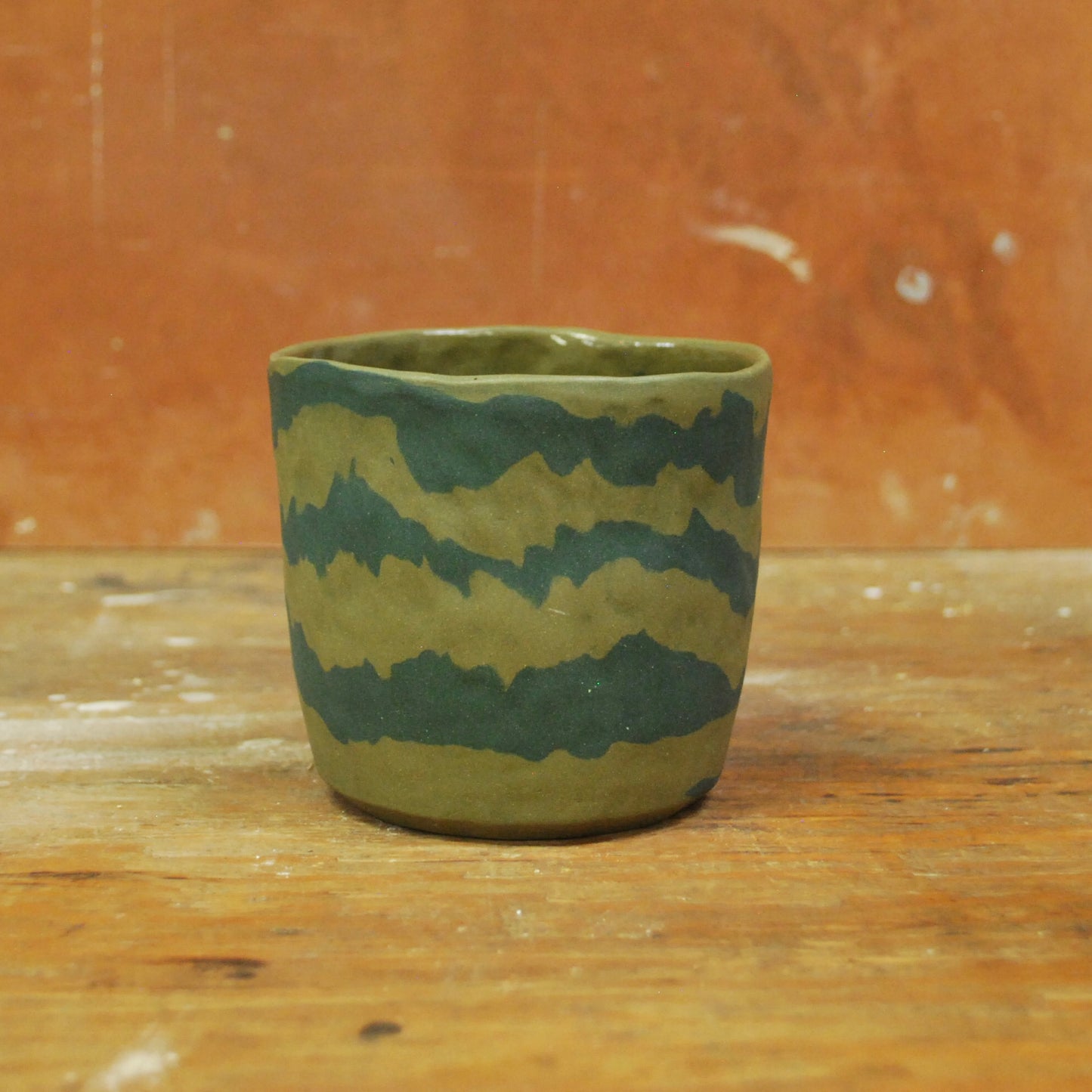 noisy cup
