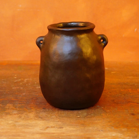 burnished vessel