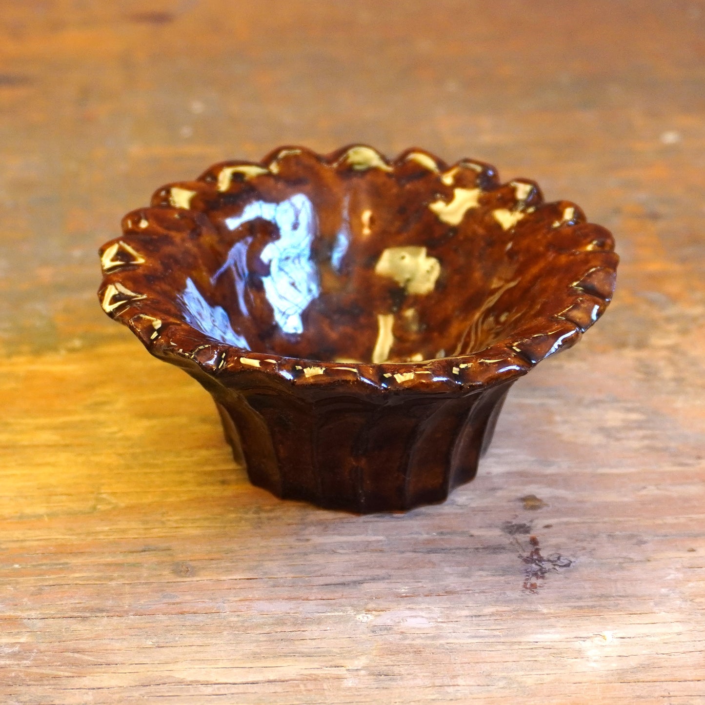 scalloped dish- brown