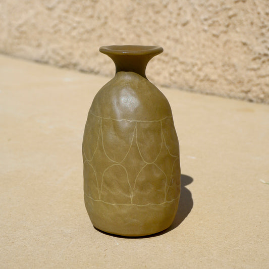 bud vase I