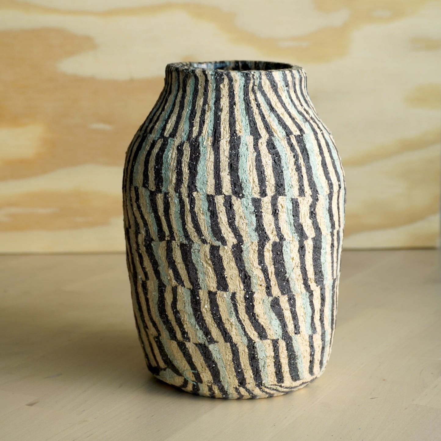 nerikomi vase