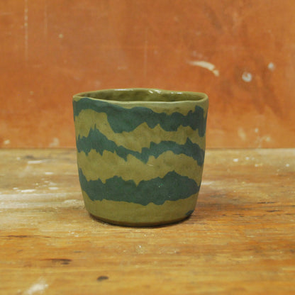 noisy cup